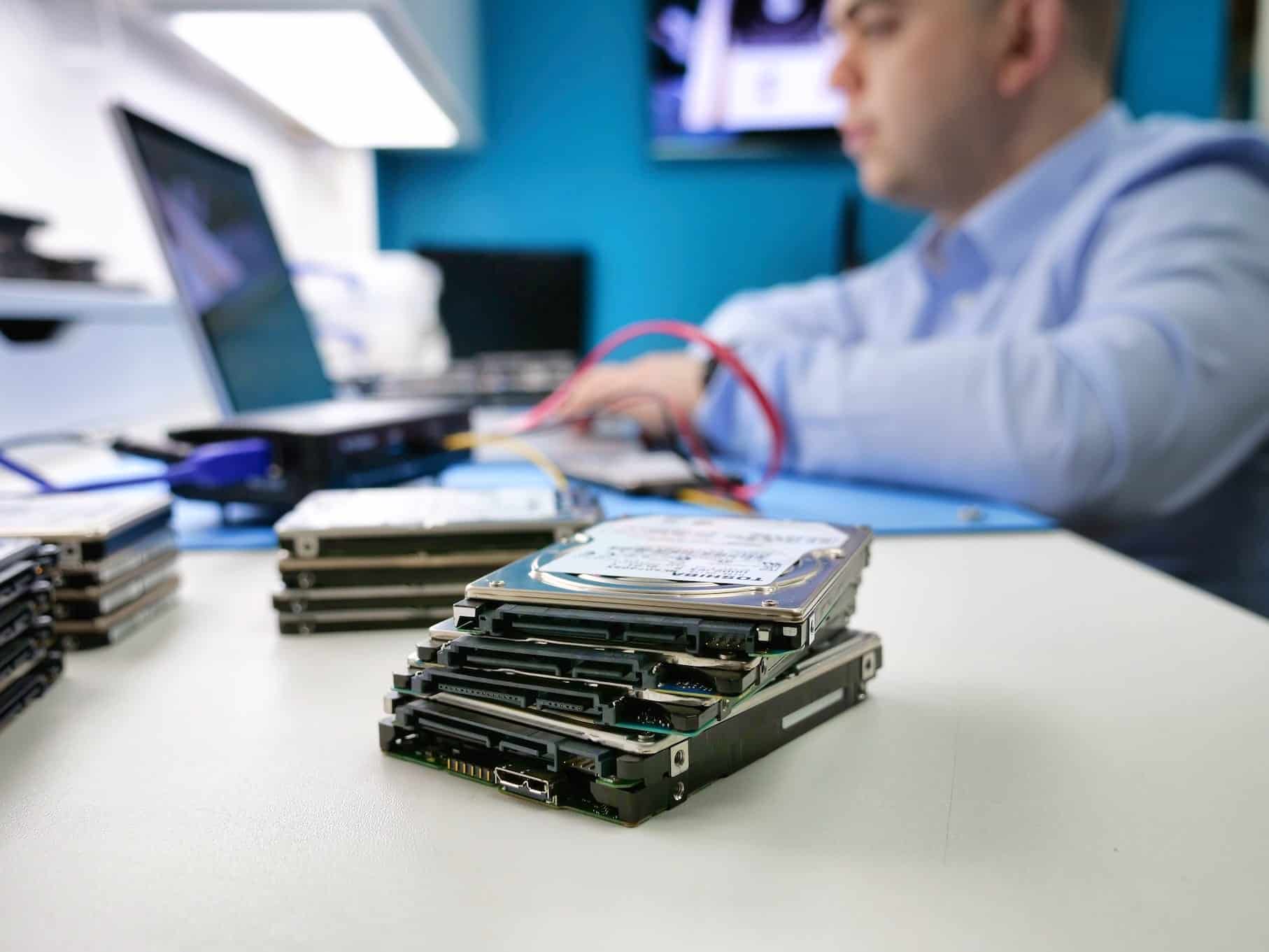 Professional data recovery equipment and services